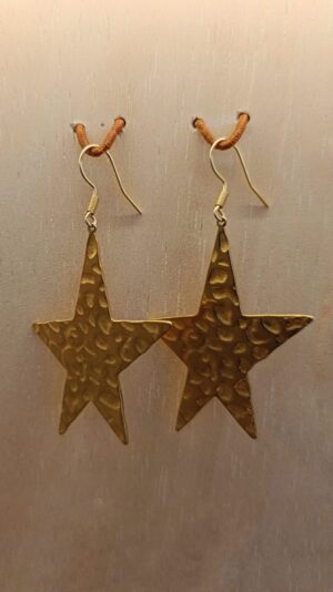 pendientes-estrella-texturizada-dorados-katxu Pendientes estrella texturizada dorados de acero inoxidable