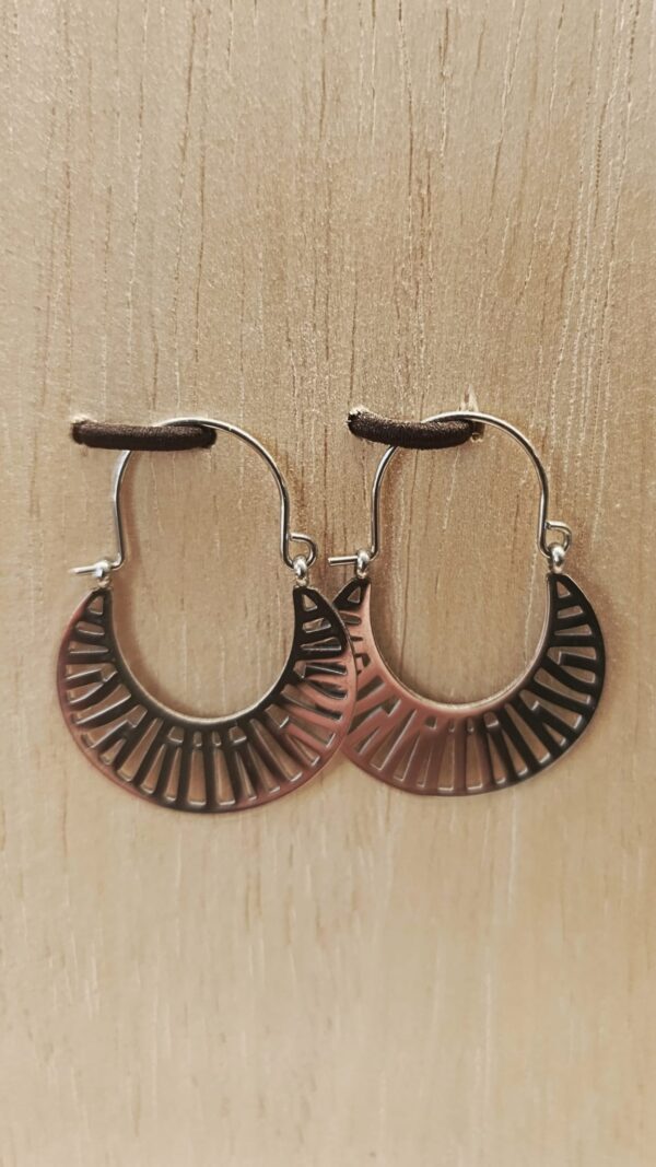 Pendientes calados abanico de acero inoxidable